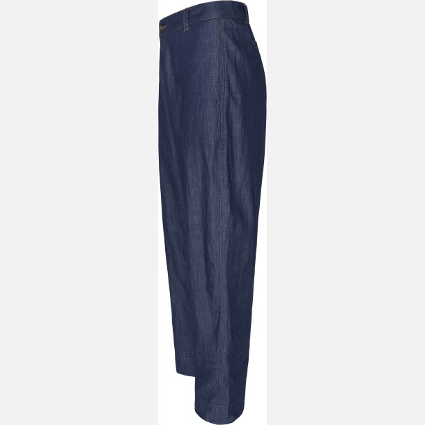Dina denim buks